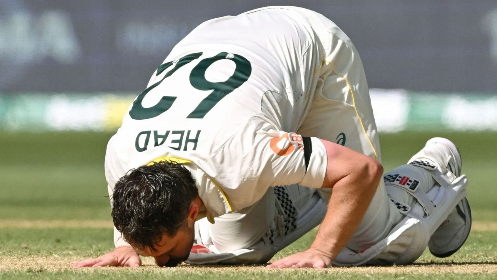 Head’s Unbeaten Ton Puts Australia in Command as England Stare at Ashes Defeat