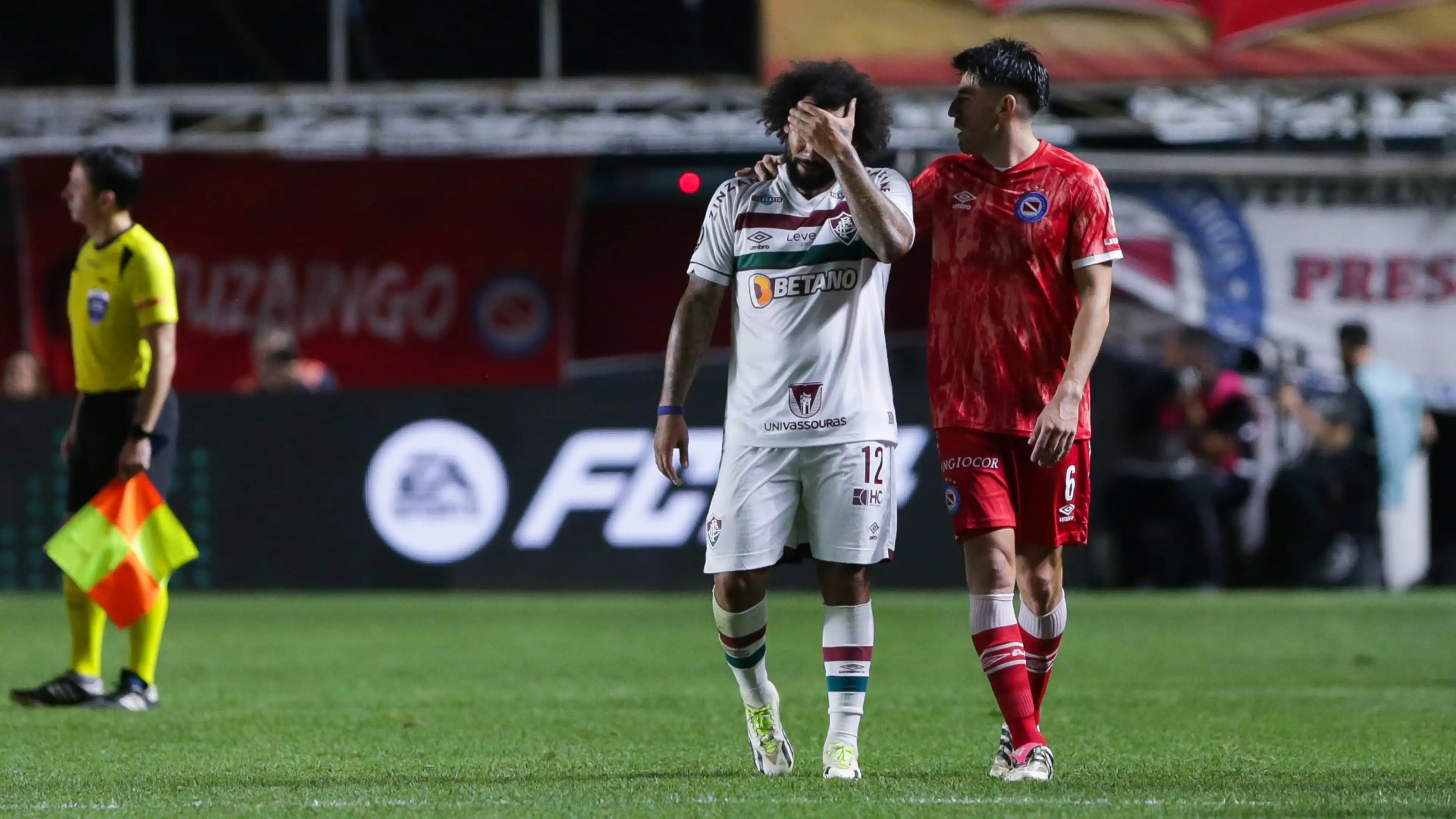 Former Real Madrid Defender Marcelo Breaks Opponent's Leg During Libertadores Cup Match