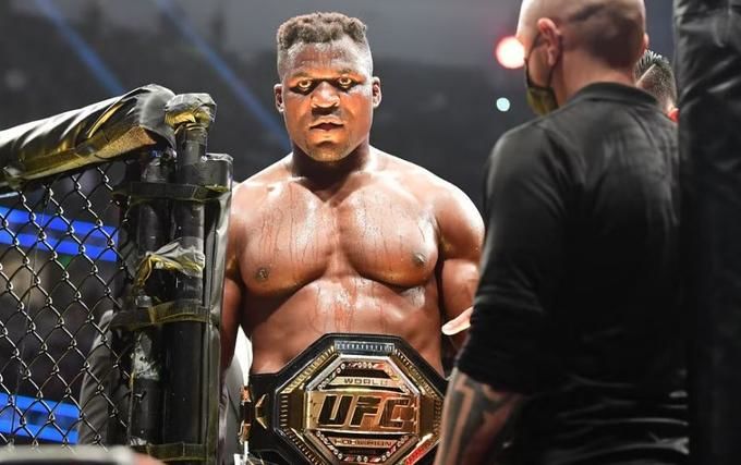 Ngannou leaves the UFC and becomes a free agent