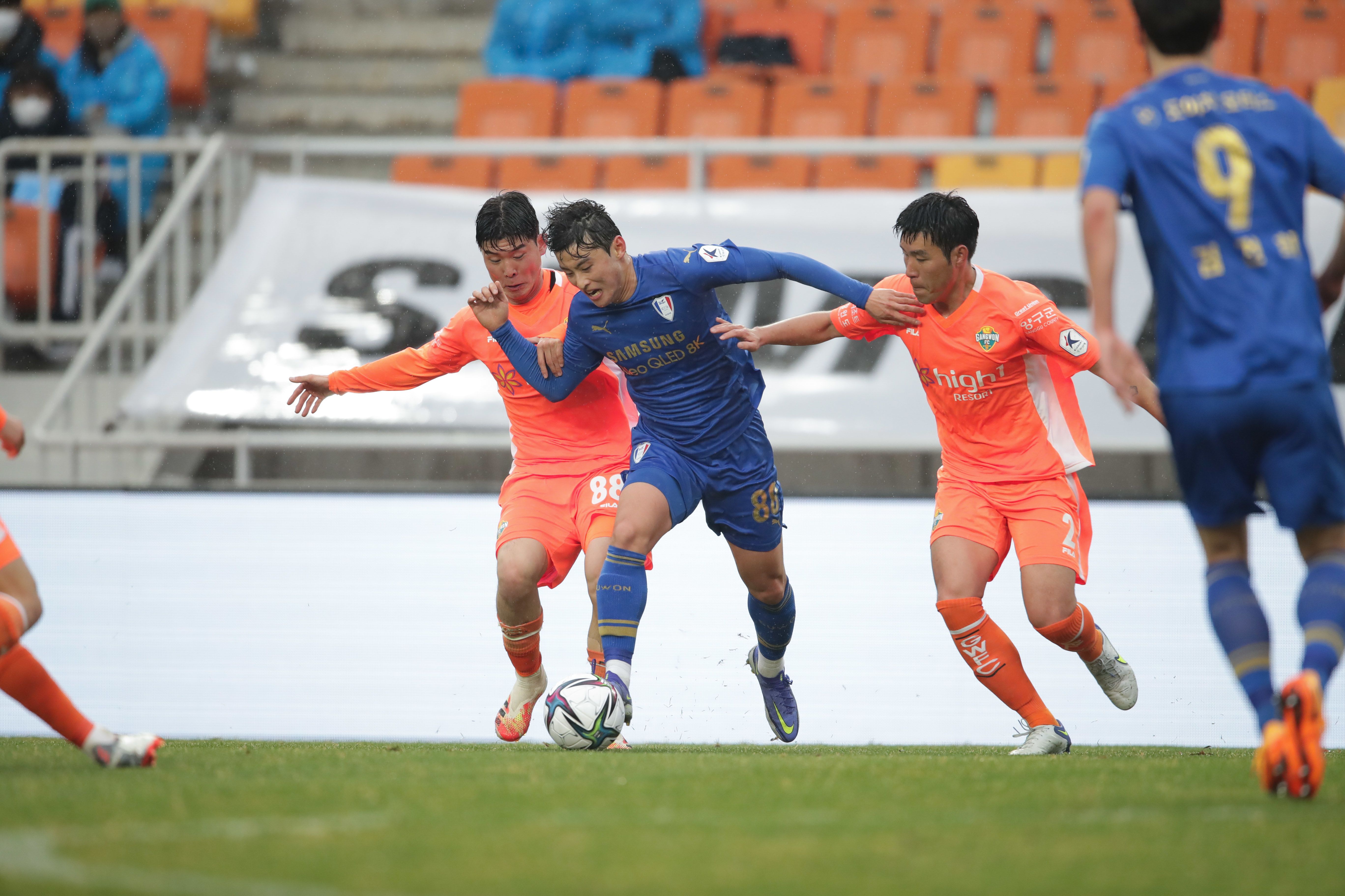 Gangwon vs Suwon Bluewings Prediction, Betting Tips & Odds | 13 MAY, 2023