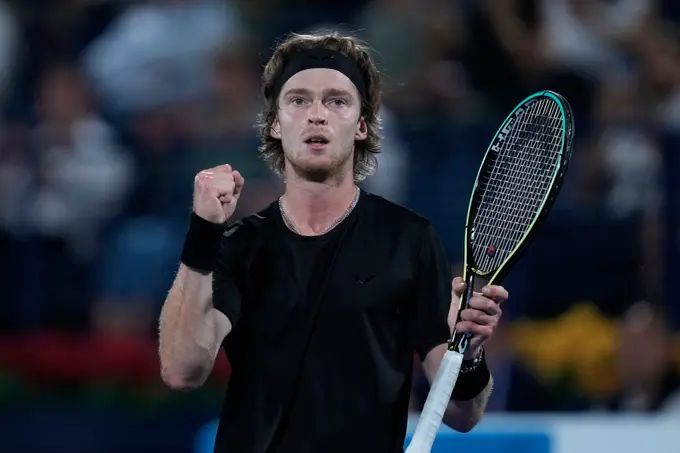Andrey Rublev contra Jiri Lehechka. Pronostico, Apuestas y Cuotas│10 de marzo de 2023  