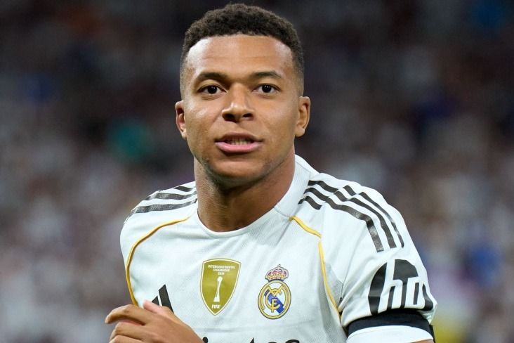 Mbappe Becomes Fourth Player in the 21st Century to Score 60 Goals in a Calendar Year