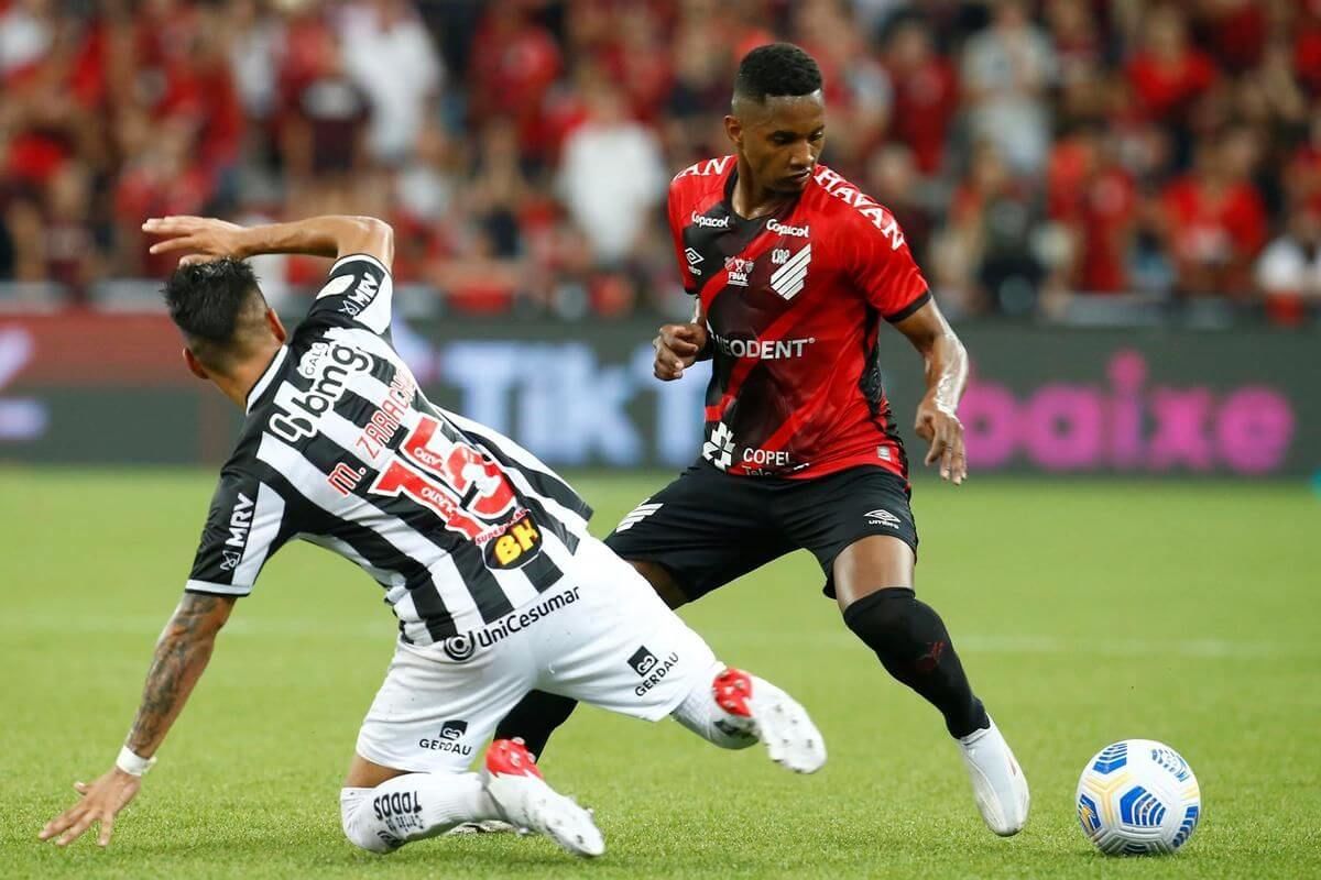 Atlético Mineiro vs Athletico Paranaense. Pronóstico, Apuestas y Cuotas│30 de abril de 2023