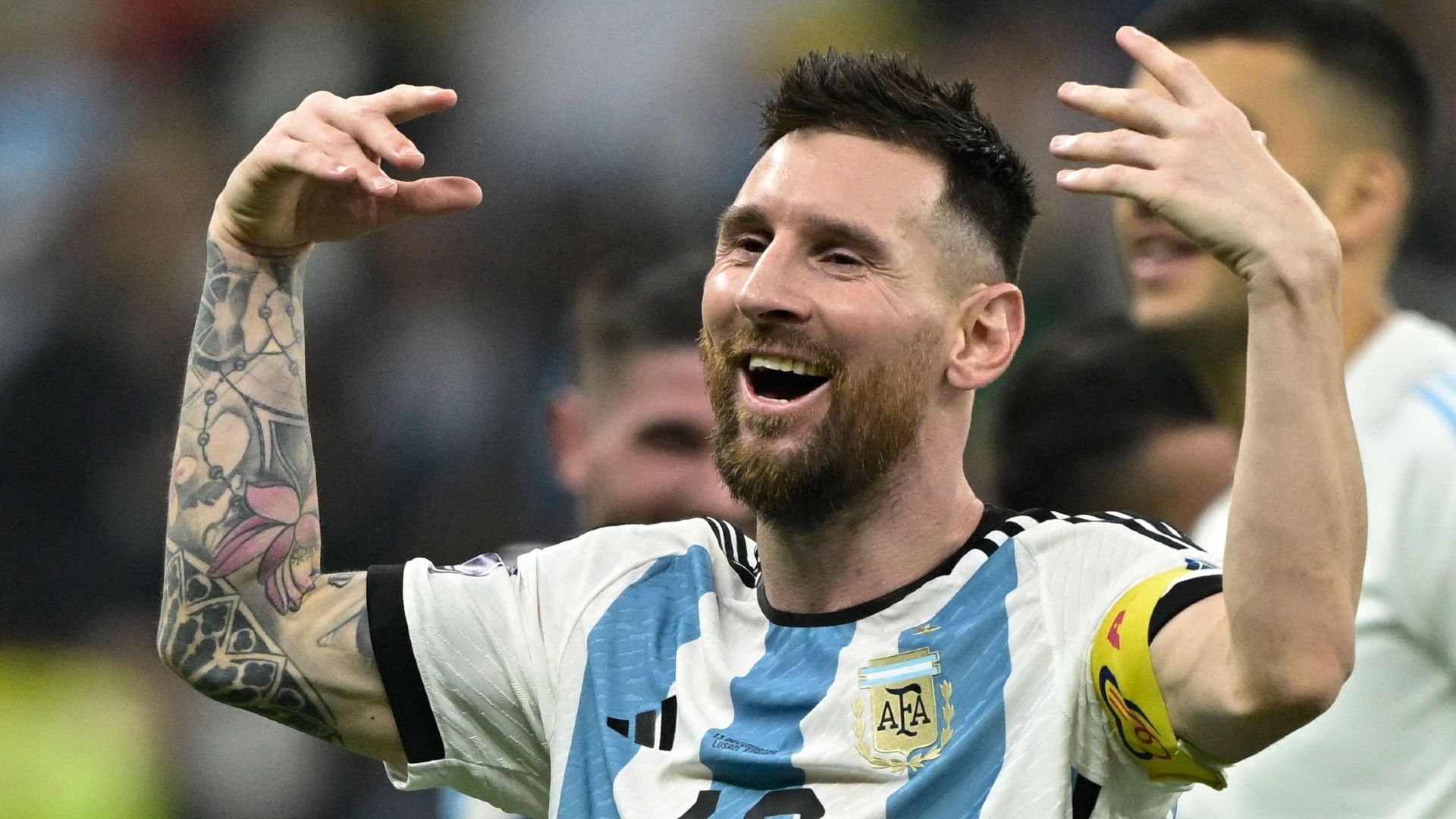 Messi becomes Santa Claus in new Argentine Christmas ad