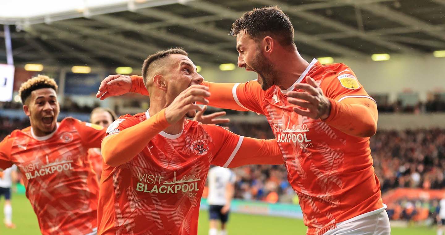 Barnsley vs Blackpool Predictions, Betting Tips & Odds │26 APRIL, 2022