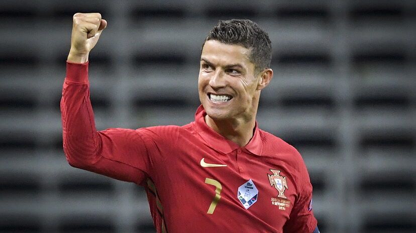 Ronaldo completó 200 partidos con la selección de Portugal y habló sobre su futuro 