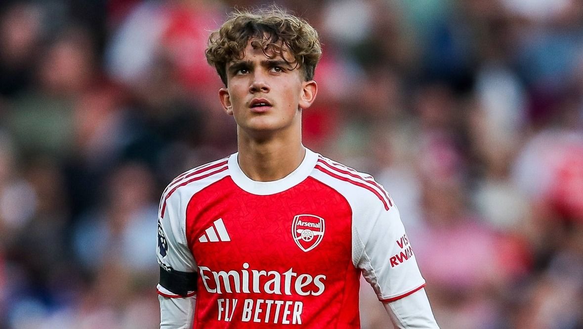 Arsenal Manager Arteta Praises 15-Year-Old Dowman’s Champions League Debut