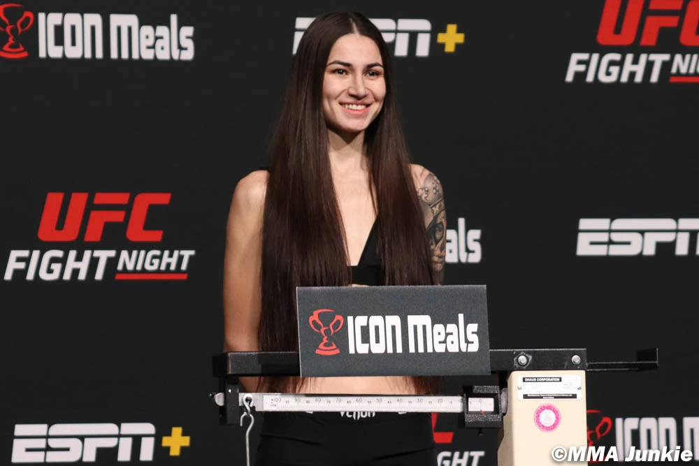 UFC Fighter Belbita: I Always Wanted to be a Ring Girl, But I Don't Have Boobs, So I'm Fighting