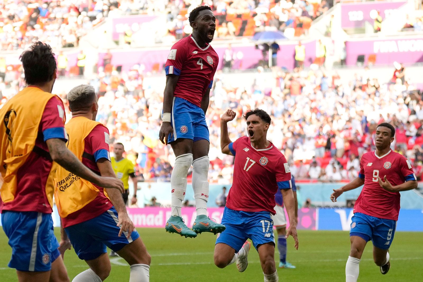 Costa Rica defeats Japan 1-0 in the second round of the World Cup