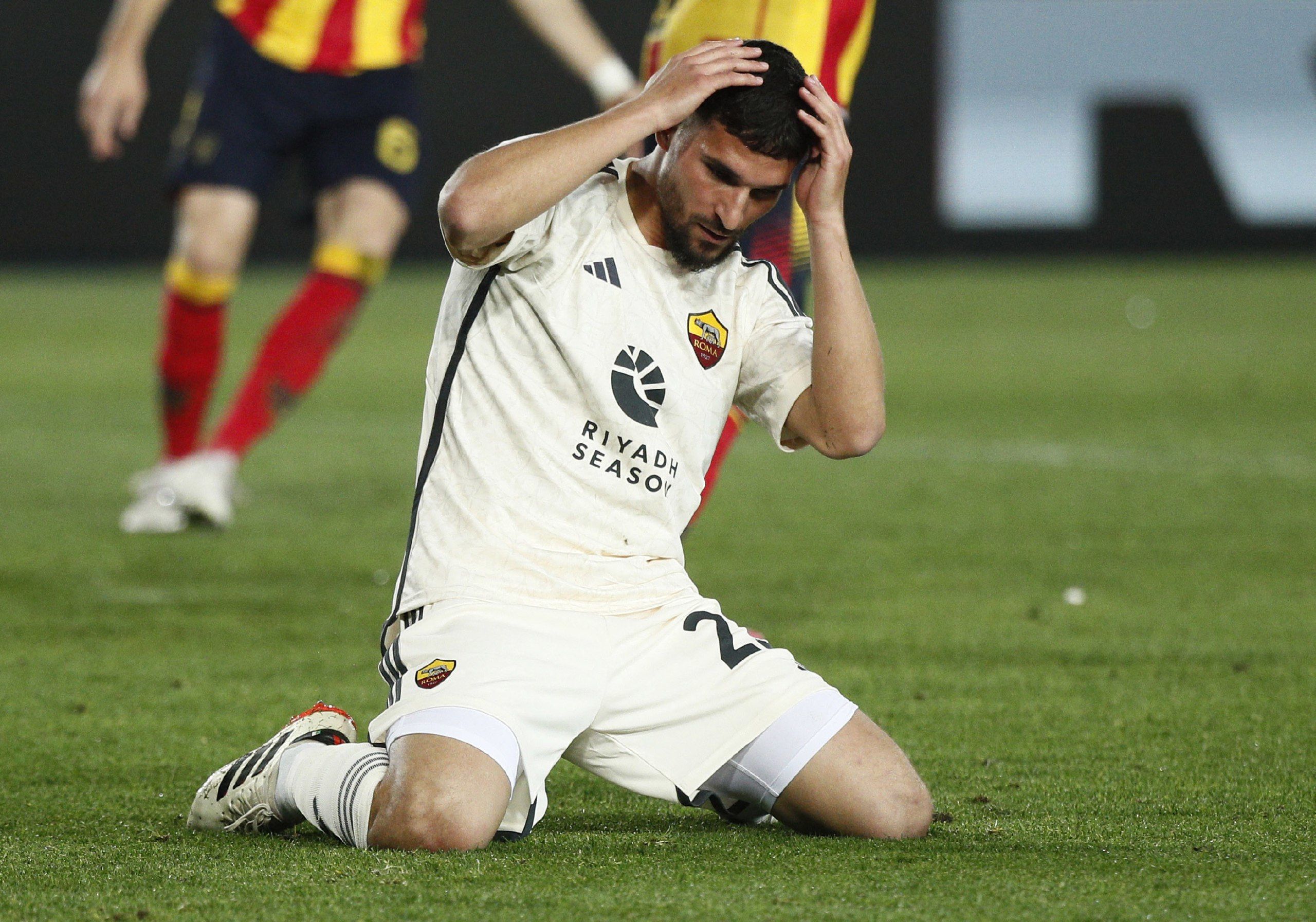 Aston Villa vs Brentford, Roma vs Lazio, Brighton vs Arsenal. Apuestas combinadas│6 de abril de 2023