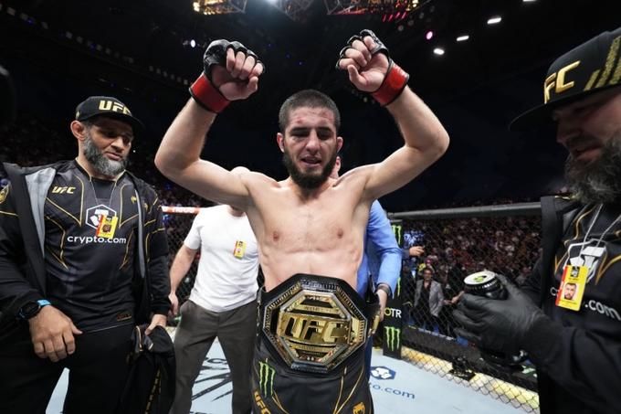 Makhachev named best fighter in the world by Sherdog