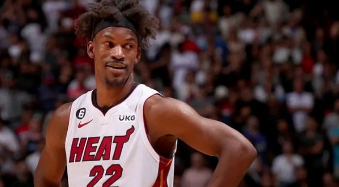 New York Knicks vs Miami Heat Pronóstico, Apuestas y Cuotas│30 de abril de 2023