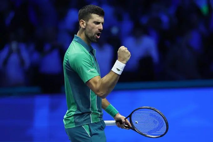 Jannik Sinner vs Novak Djokovic. Pronostico, Apuestas y Cuotas│19 de noviembre de 2023
