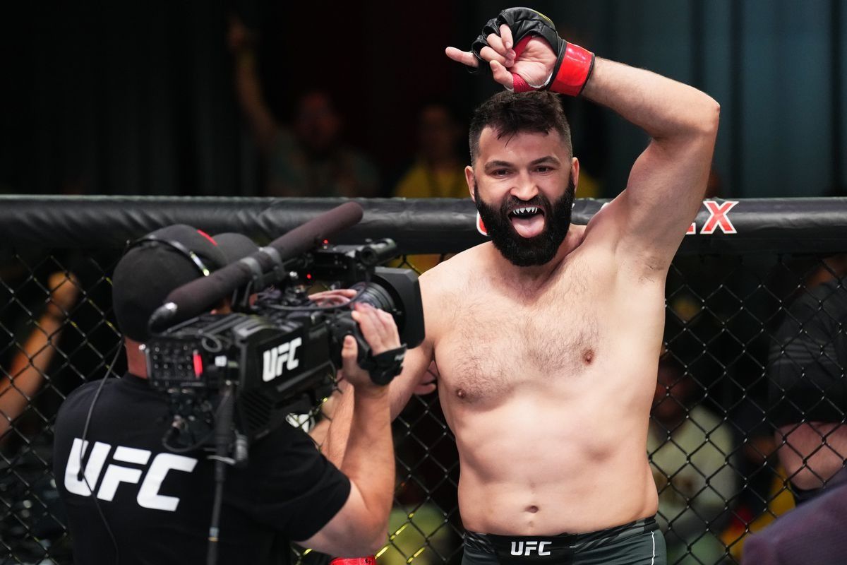 &quot;When I Was A Kid, Bullies Always Took My Pocket Money.&quot; Arlovski Talks About His Childhood, His Next Fight And Drunk Driving