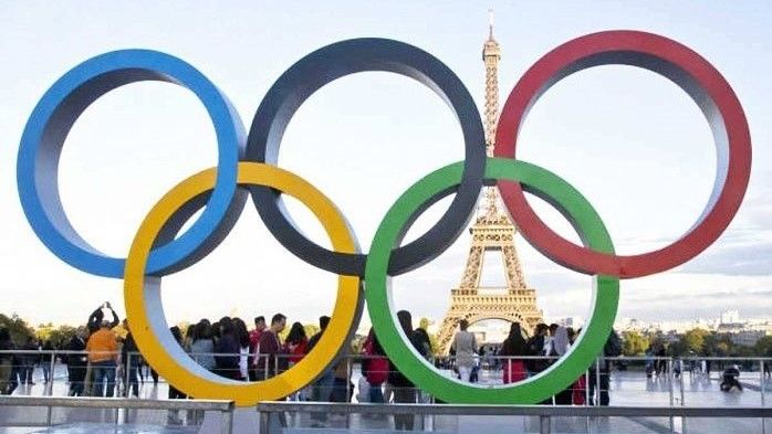 Le Parisien: Se instalarán anillos olímpicos en la Torre Eiffel