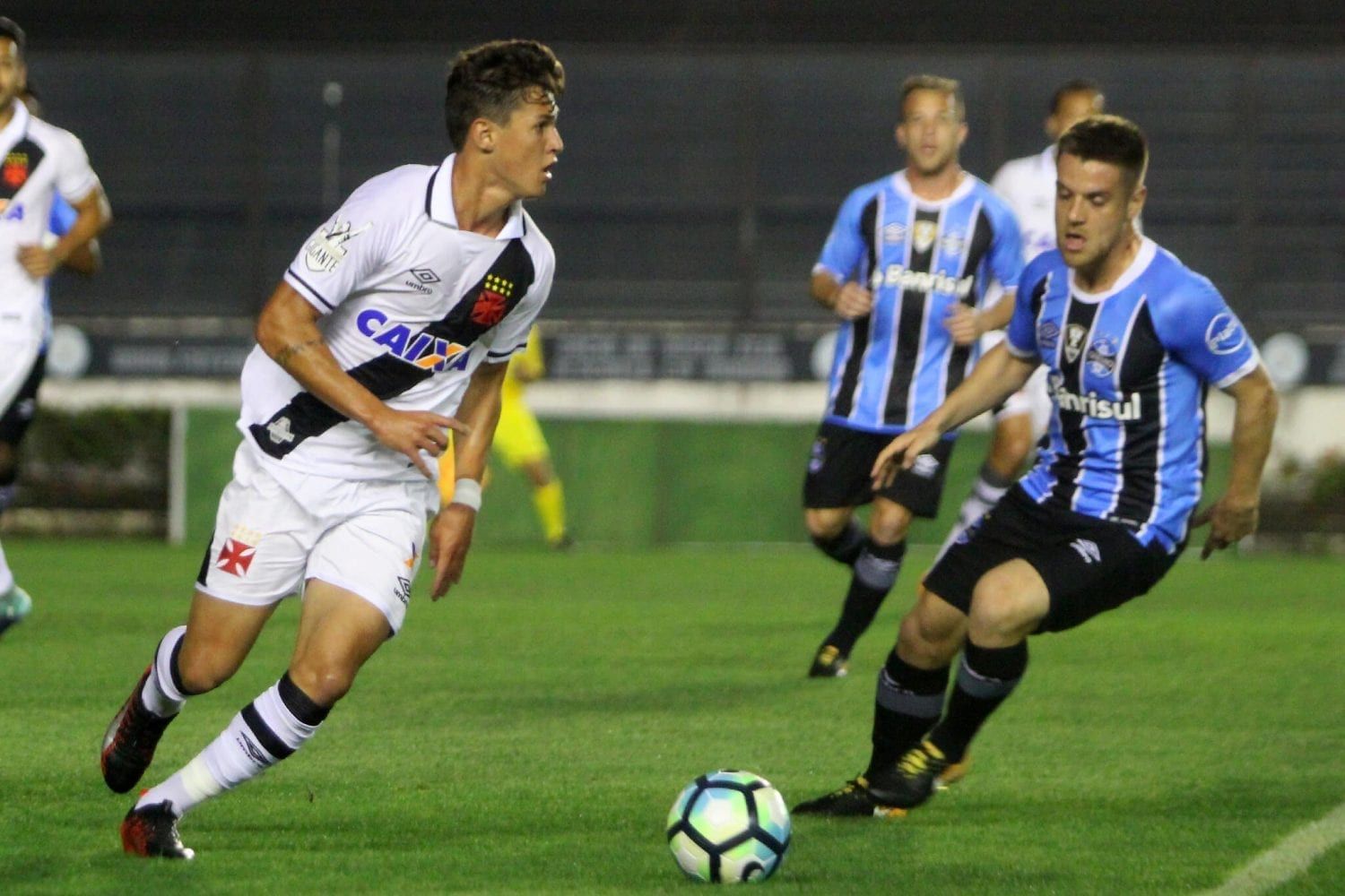 Gremio vs. Vasco da Gama. Pronostico, Apuestas y Cuotas│4 de diciembre de 2023
