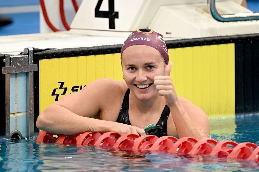 Ariarne Titmus sets new women's 400m freestyle record in swimming