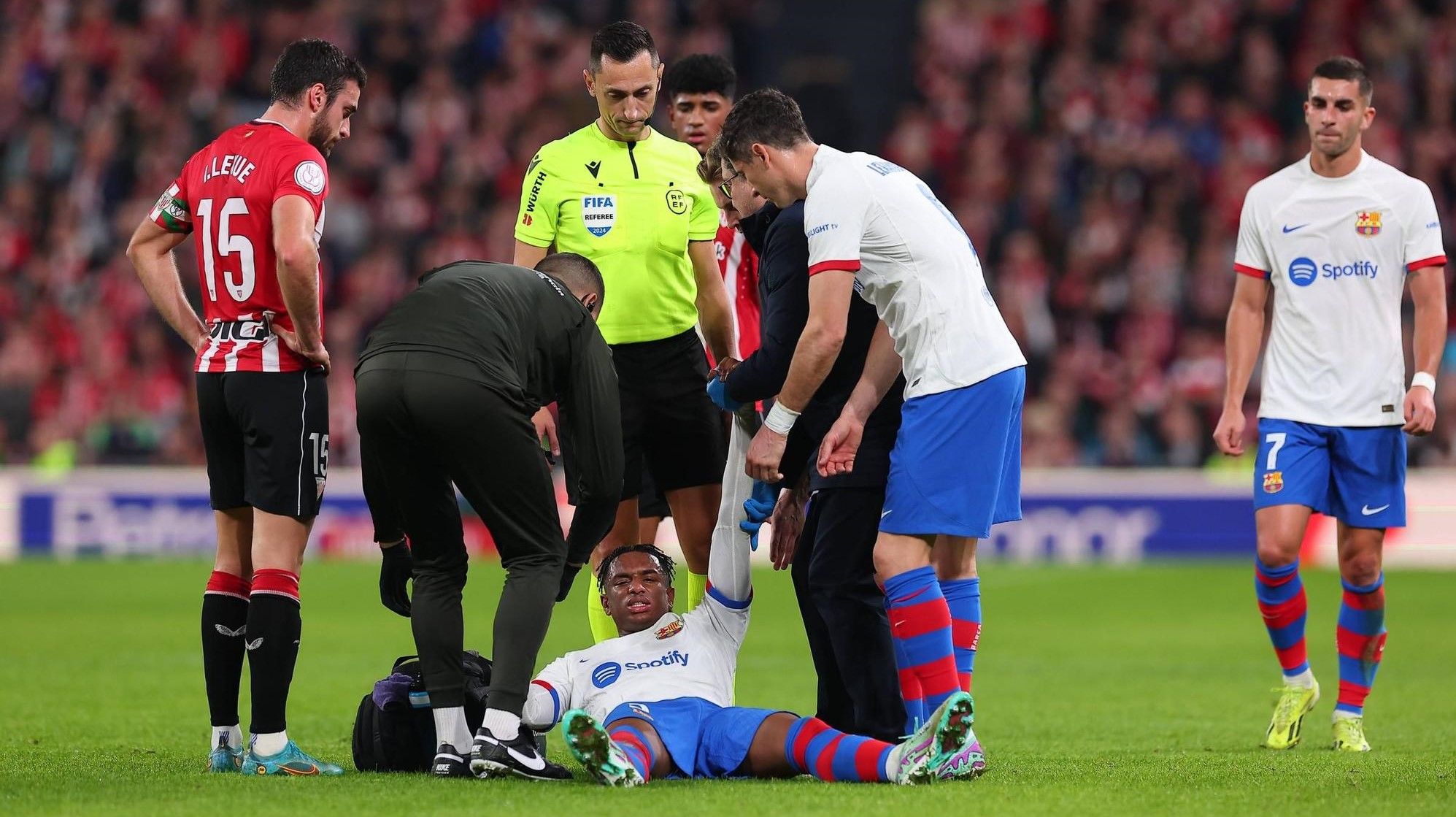 Otra baja en el Barça: Alejandro Balde 