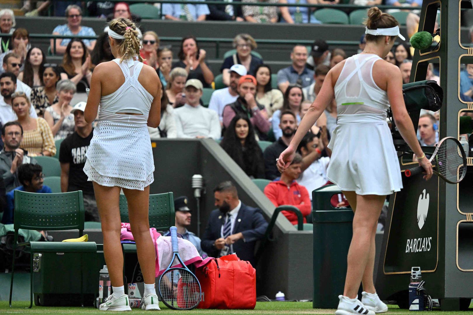 La WTA se pronunció sobre el no saludo entre Svitolina y Azarenka en Wimbledon