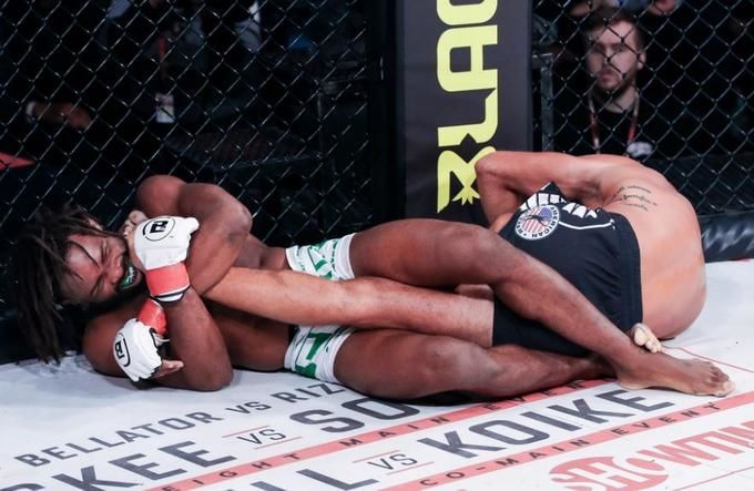 Sterling criticized the referees in Stots and Sabatello fight at Bellator 289