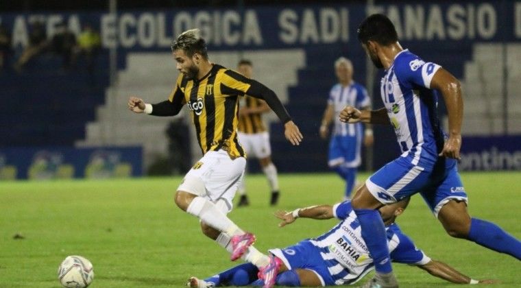 12 de Octubre vs Guarani Prediction, Betting Tips & Odds │07 OCTOBER, 2022