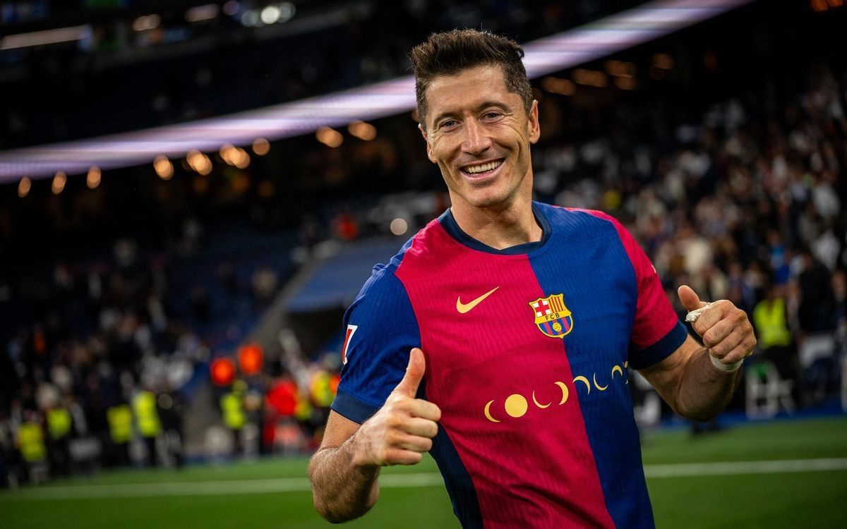 Barcelona Do Not Want to Extend Lewandowski’s Contract Due to His Age