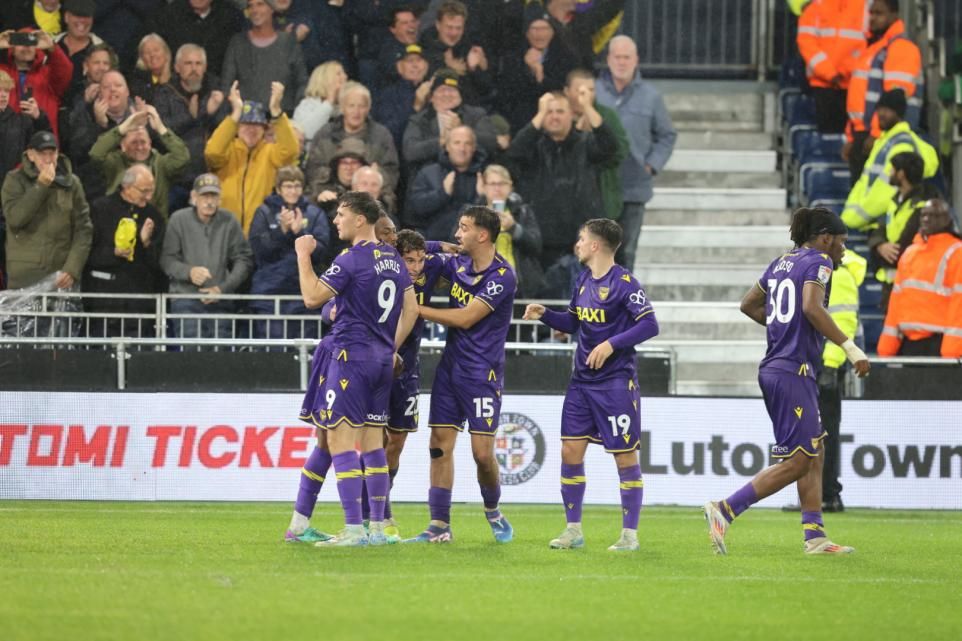 Oxford United vs Luton Town Prediction, Betting Tips & Odds | 21 JANUARY 2025