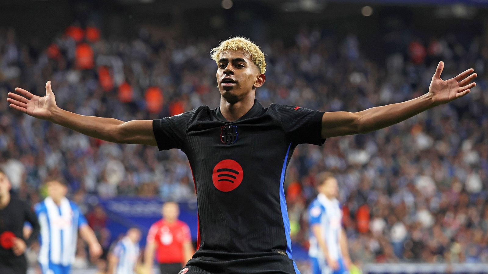 Yamal Becomes First Player to Win Kopa Trophy Twice