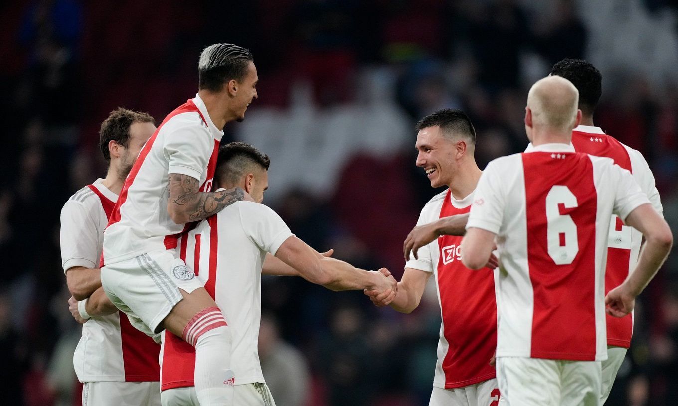 Ajax vs Twente. Pronostico, Apuestas y Cuotas│13 de febrero de 2022  