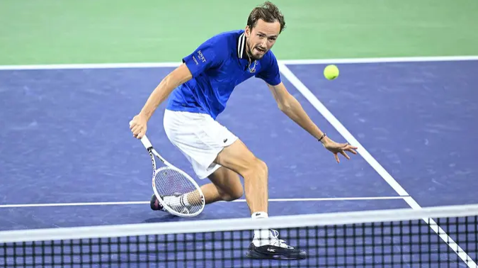 Nicolas Jarry vs Daniil Medvedev Pronóstico, Apuestas y Cuotas│27 de marzo de 2024