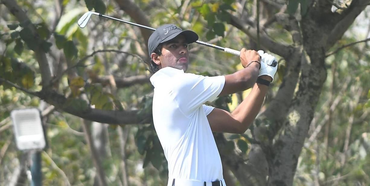 EXCLUSIVE | Turning Pro has been a Surreal Experience, Says Young Indian Golfer Arjun Bhati