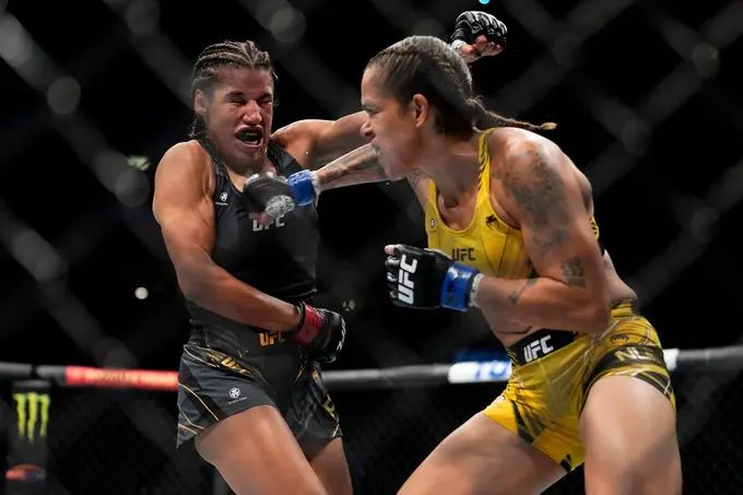 Peña: UFC threatened to strip Nunes of her belt if she refuses to fight me