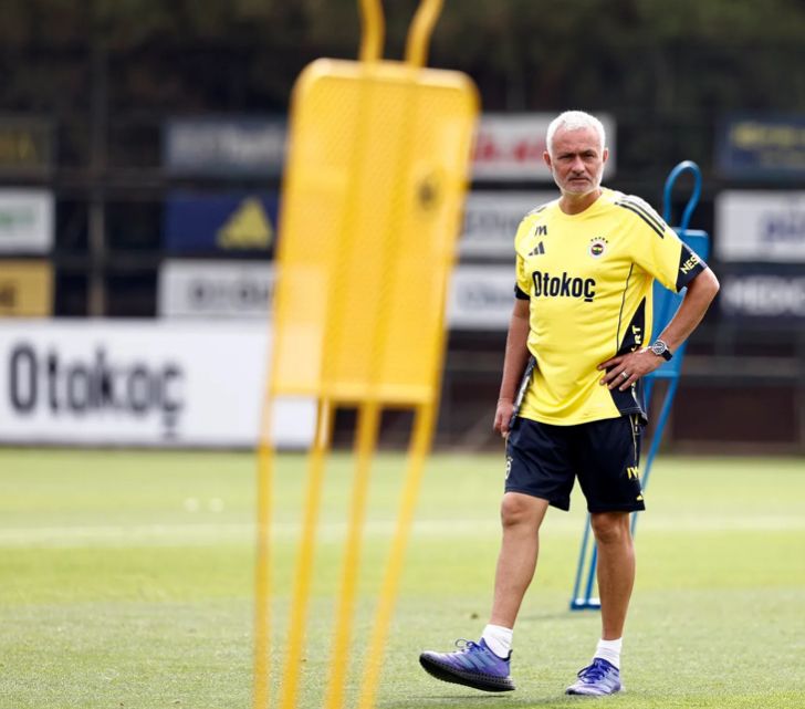 Feyenoord vs Fenerbahce: Prediction for the Match on August 5, 2025