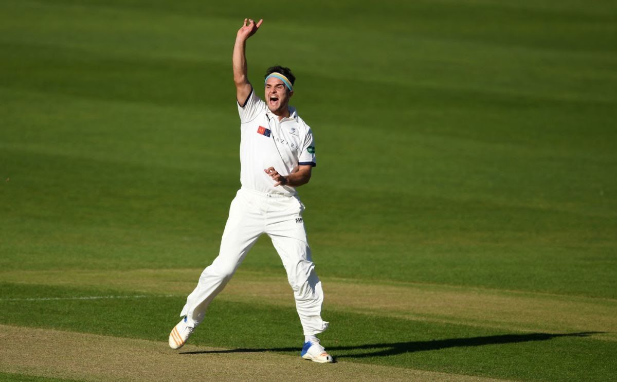 Somerset seamer Jack Brooks apologize for old racist tweets
