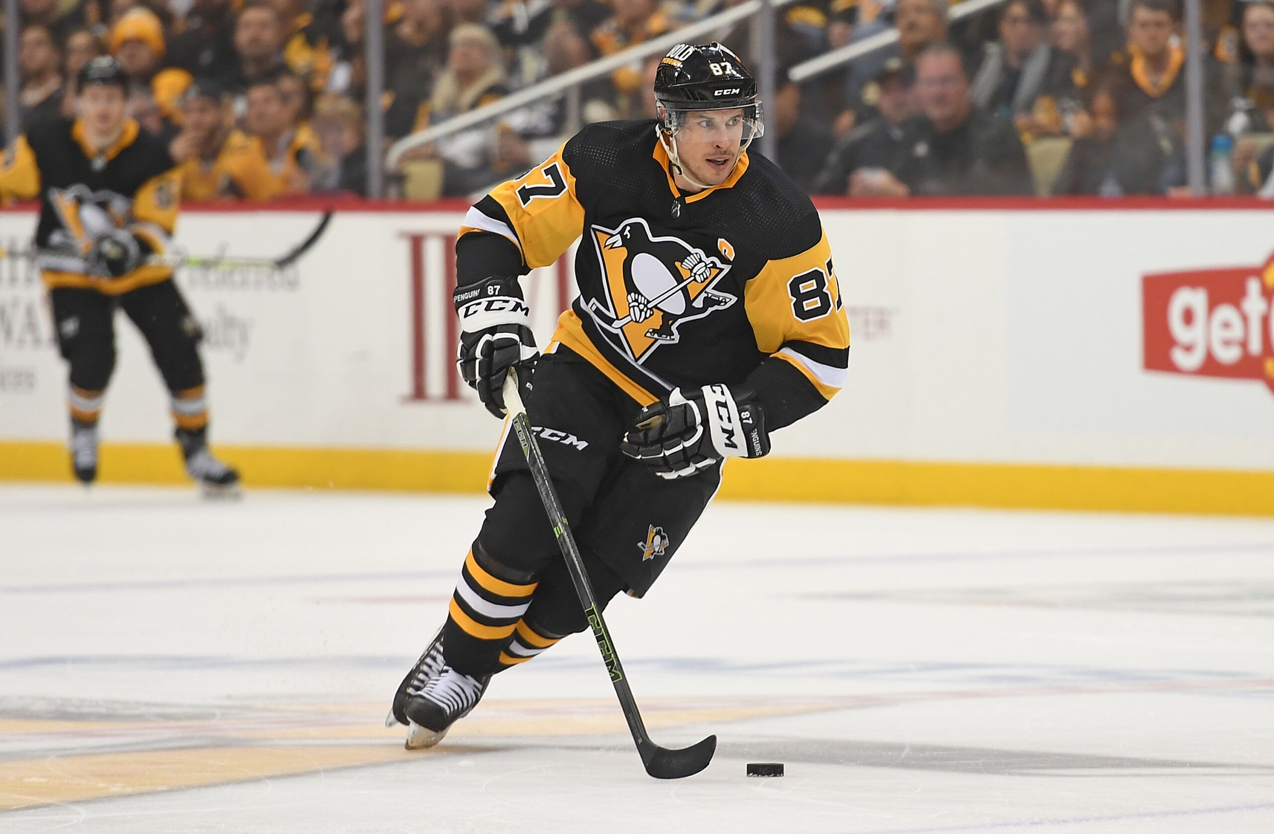 Crosby surpasses Ovechkin in the list of the best scorers in NHL history