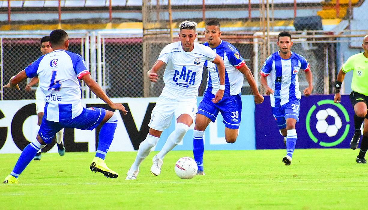 Zulia FC vs. CD Hermanos Colmenarez. Pronostico, Apuestas y Cuotas│18 de junio de 2022