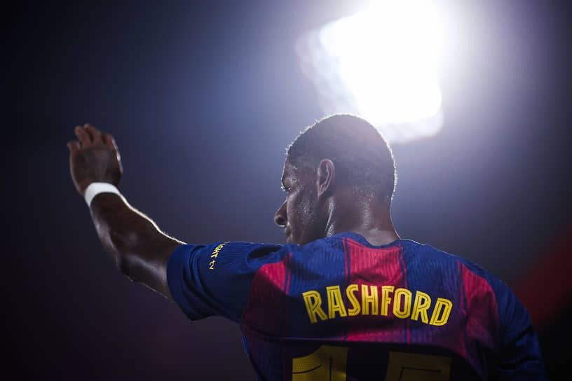 TeamTalk: Rashford Intends to Stay at Barcelona