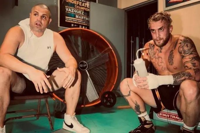 Jake Paul's coach shot during a robbery
