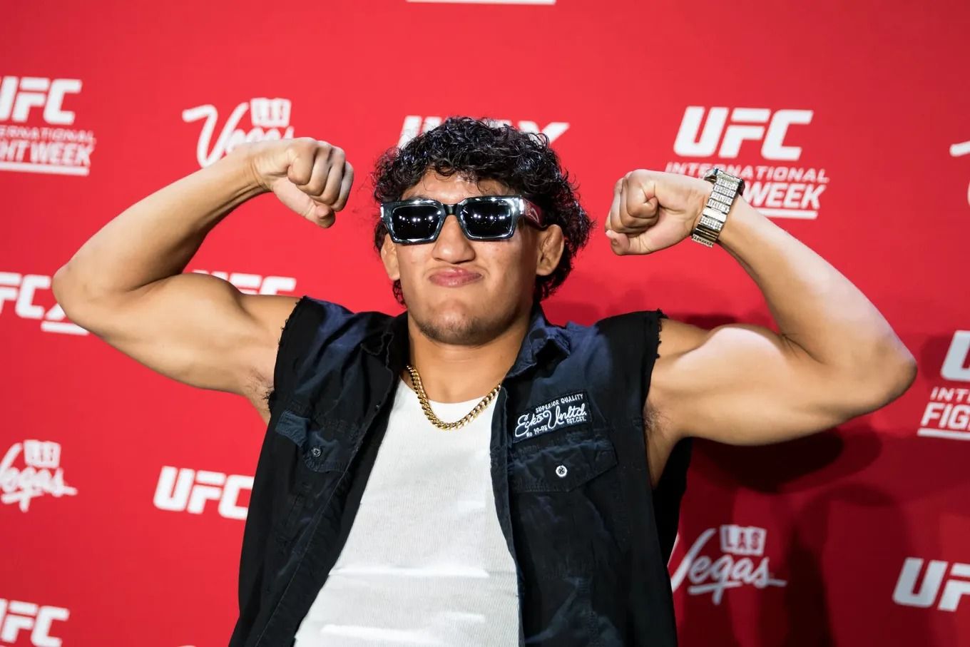 Rosas Withdraws From Bout With Font at Noche UFC