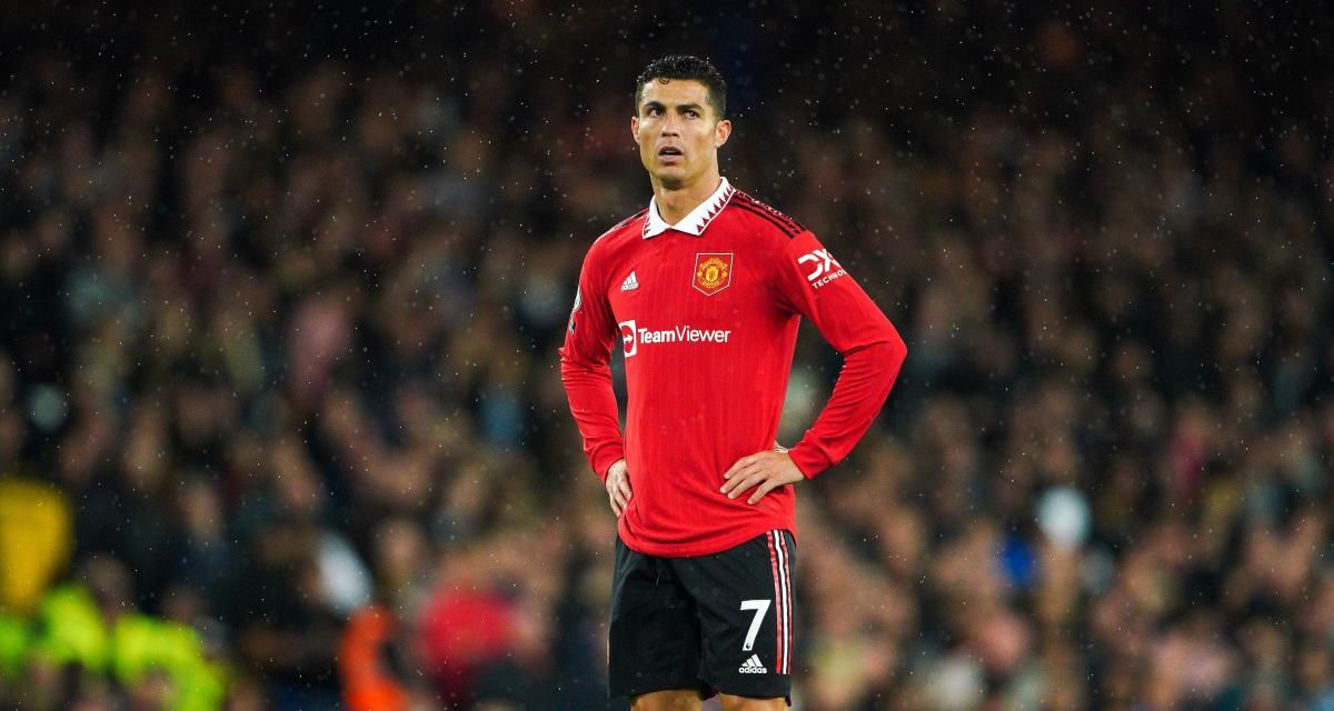 Retiran imagen de Cristiano Ronaldo del Old Trafford