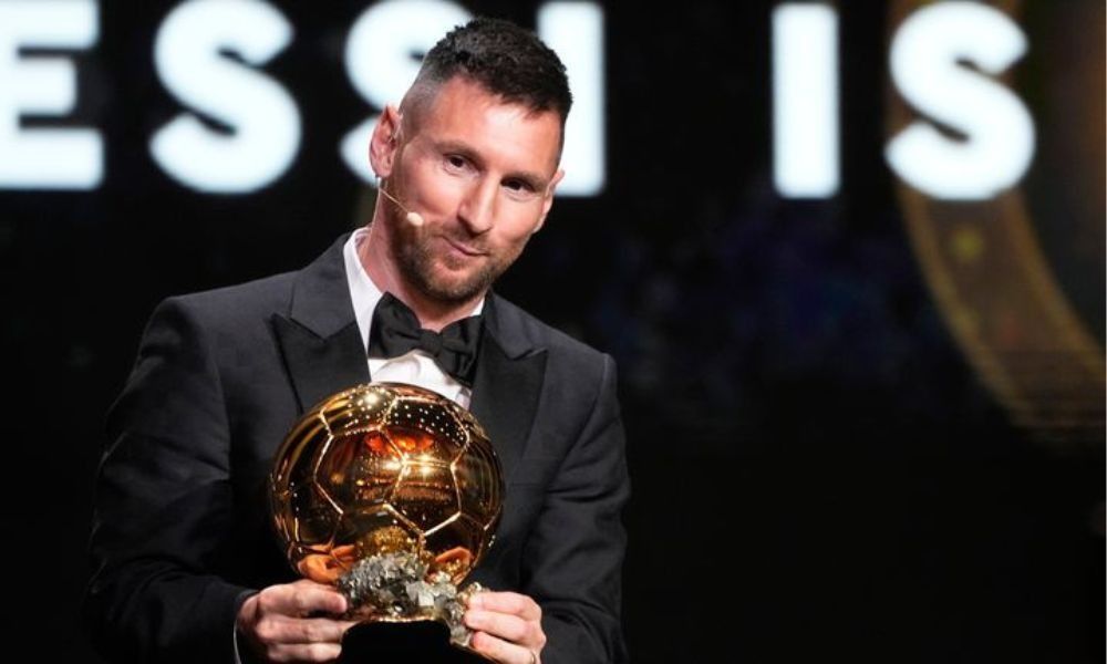 Messi Donates Eighth Ballon D'Or To Barcelona Museum