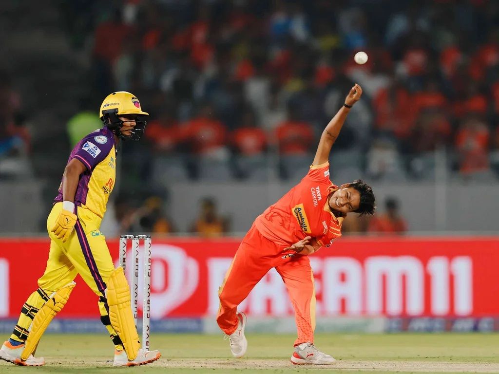 Gardner, Mithali Raj Hail Leggie Priya Mishra for Superb Bowling in Gujarat Giants' WPL Win