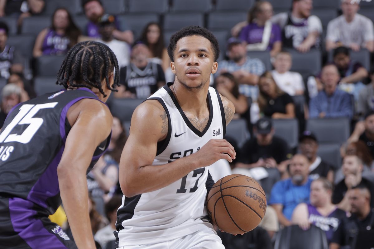 San Antonio Spurs vs. New Orleans Pelicans. Pronóstico, Apuestas y Cuotas│17 de agosto de 2024