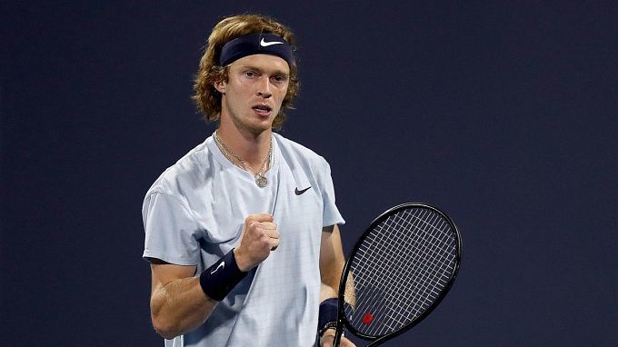 Zhizhen Zhang vs Andrey Rublev Prediction, Betting Tips & Odds │5 OCTOBER, 2022