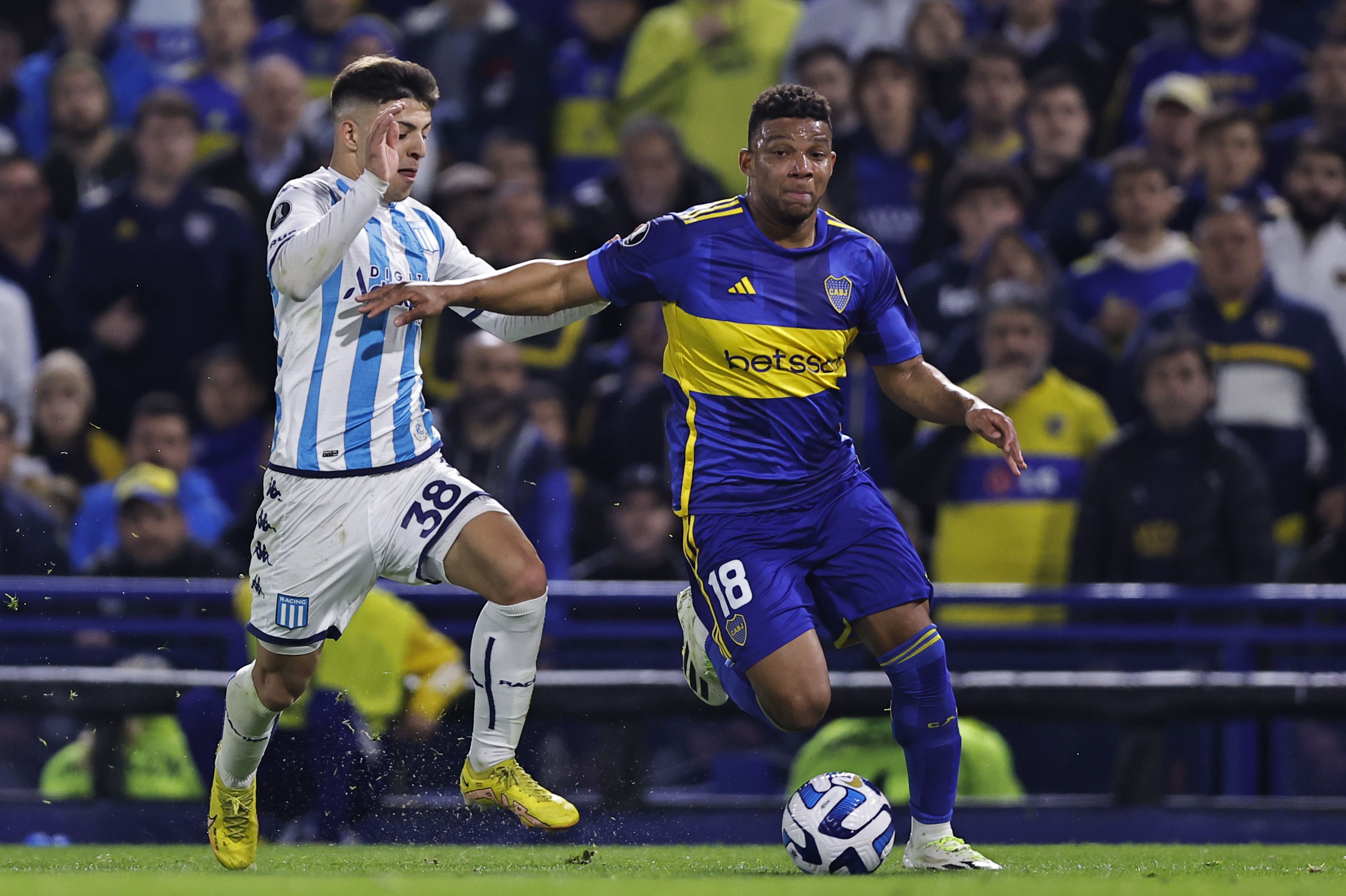 Racing vs. Boca Juniors. Pronostico, Apuestas y Cuotas│31 de agosto de 2023