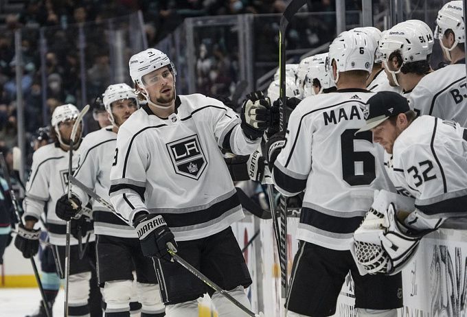 Sunday NHL Odds, Picks, Prediction: Los Angeles Kings vs. New Jersey Devils