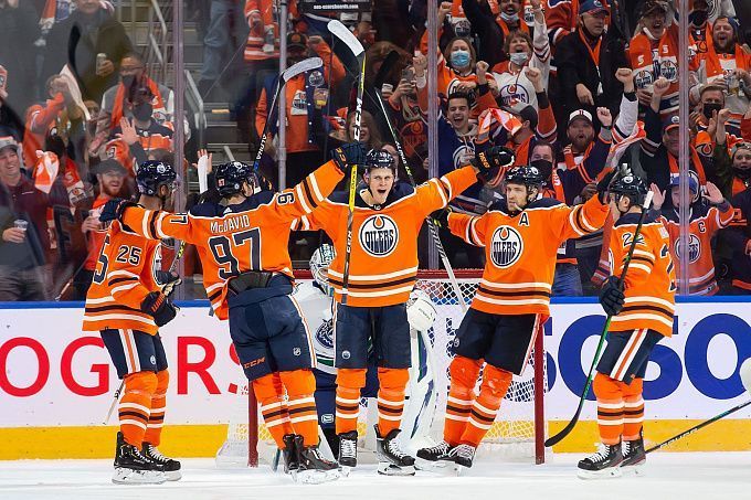 Vancouver Canucks at Edmonton Oilers odds, picks and betting tips