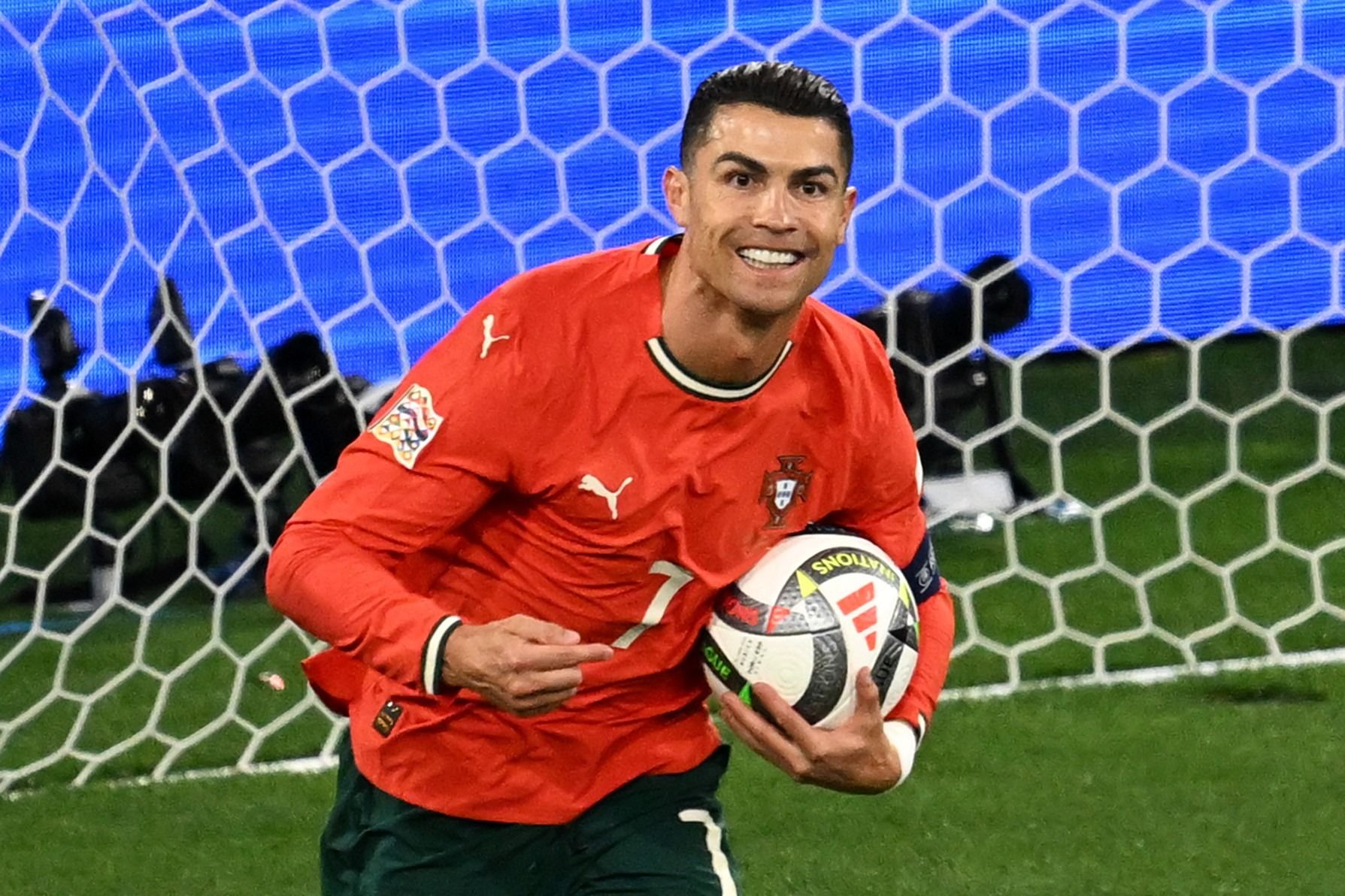 Five-Time Ballon d'Or Champion Cristiano Ronaldo Set to Visit Trump at the White House