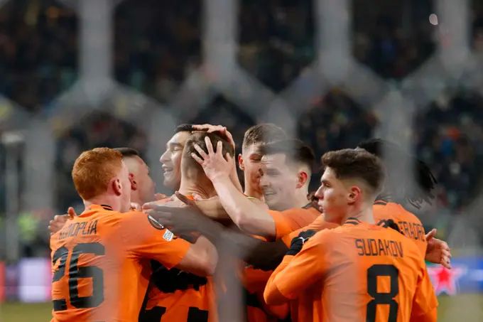 Feyenoord vs Shakhtar. Pronóstico, Apuestas y Cuotas│16 de Marzo de 2023