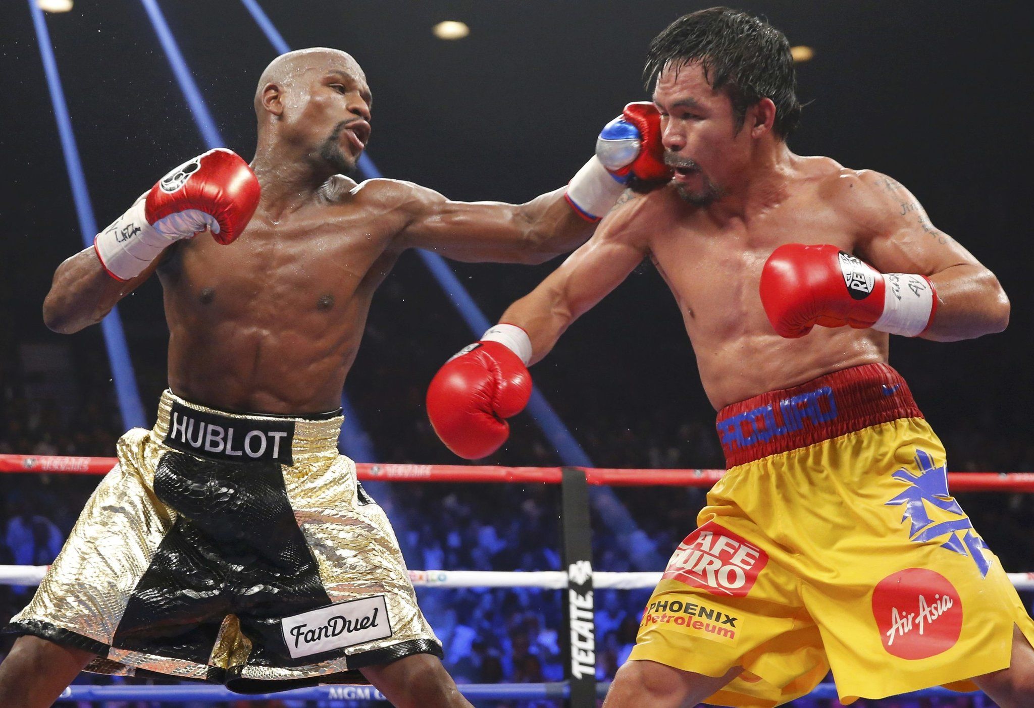 Mayweather answers Pacquiao's challenge: There was an opportunity to fight when it really mattered